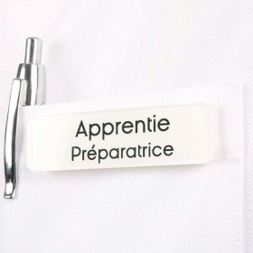Badge magnétique d'apprentie Préparatrice en Pharmacie