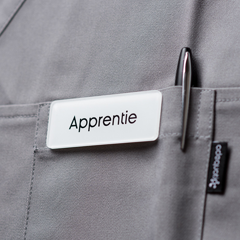 Badge magnétique d'apprentie - Blanc
