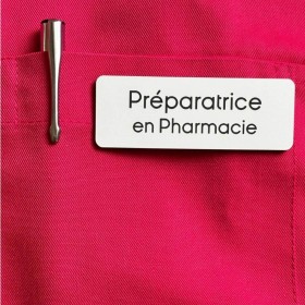 Badge préparatrice / préparateur en pharmacie aimanté - Blanc